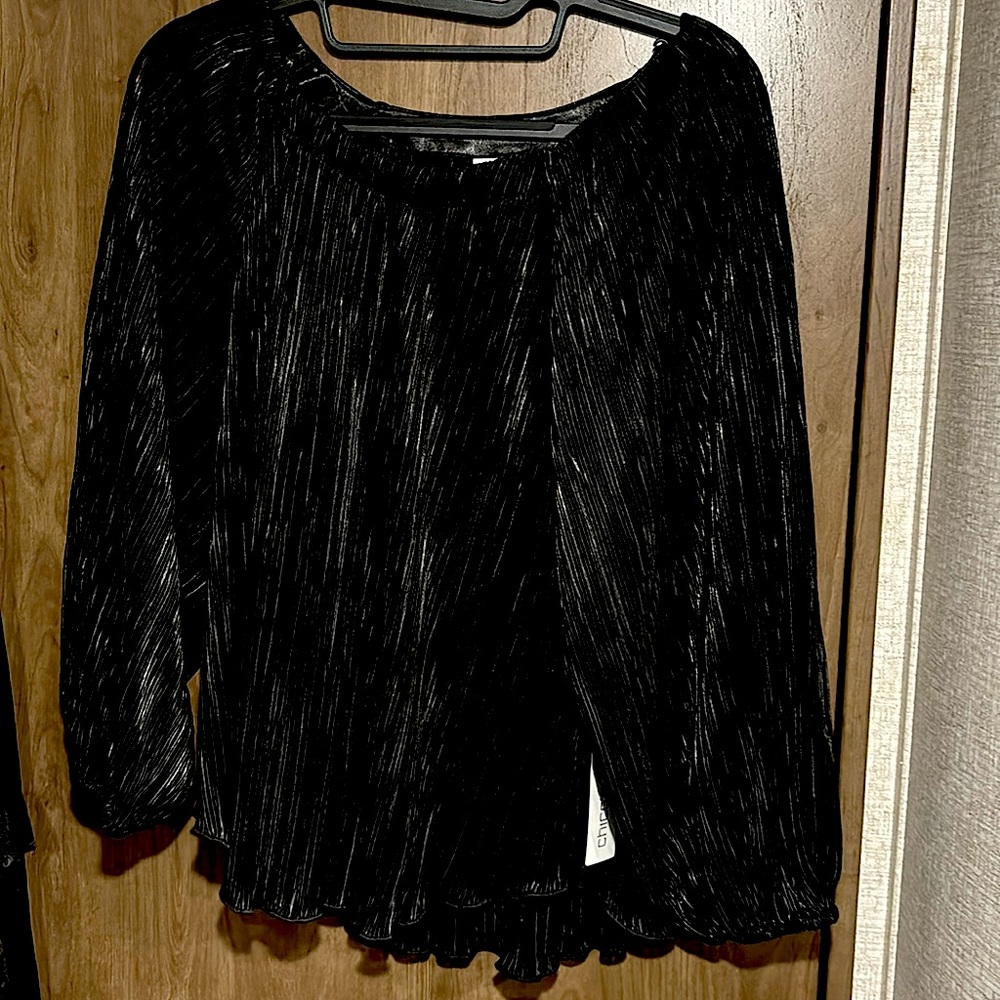 Chico’s Crinkle Top 1